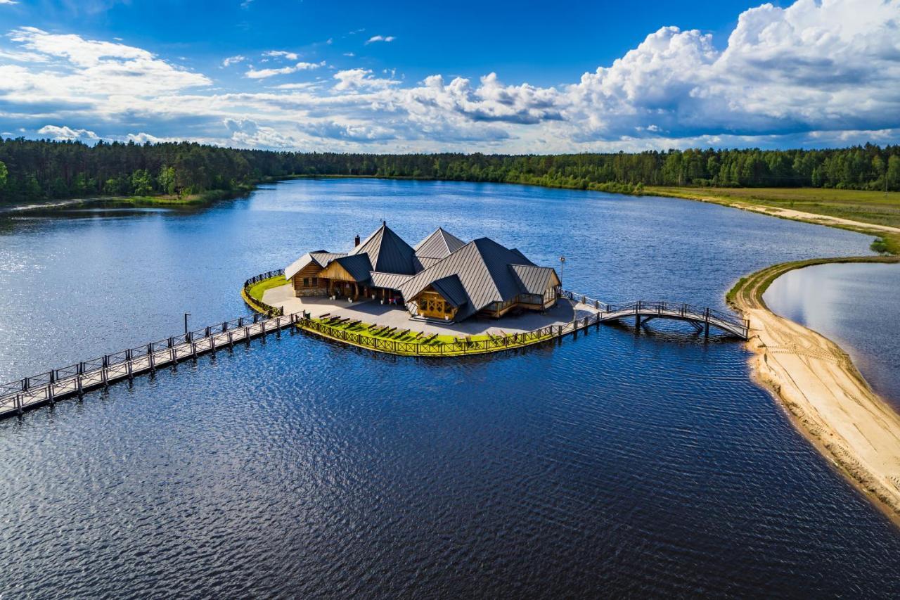 Hotel Dębowy Dwór Ruda Rozaniecka Exterior foto