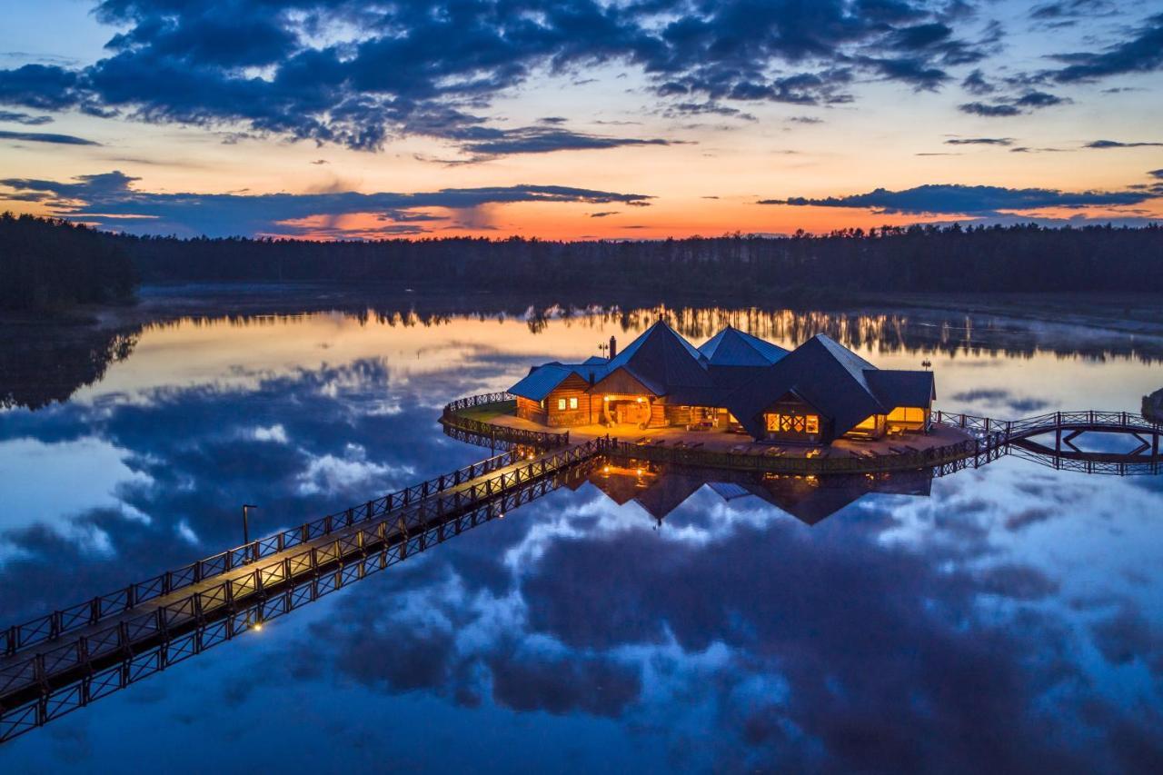 Hotel Dębowy Dwór Ruda Rozaniecka Exterior foto